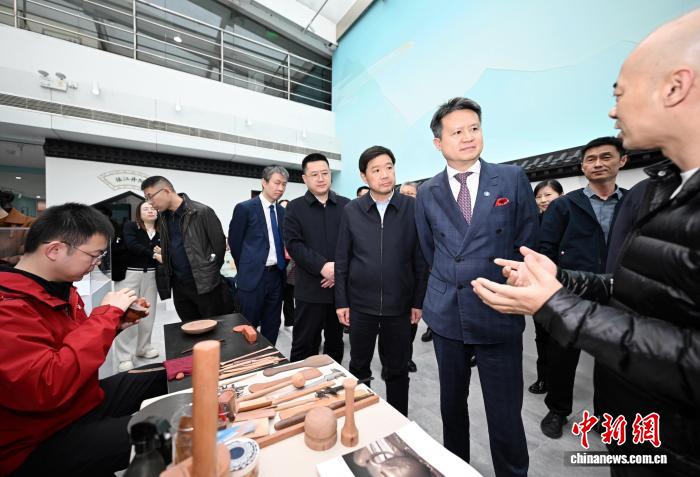 [栏目置顶]中国民间文艺版权成果展在北京前门开展