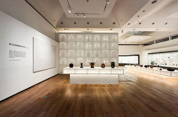 陶融万象：中国现代民间陶瓷艺术展”清华美院开幕
