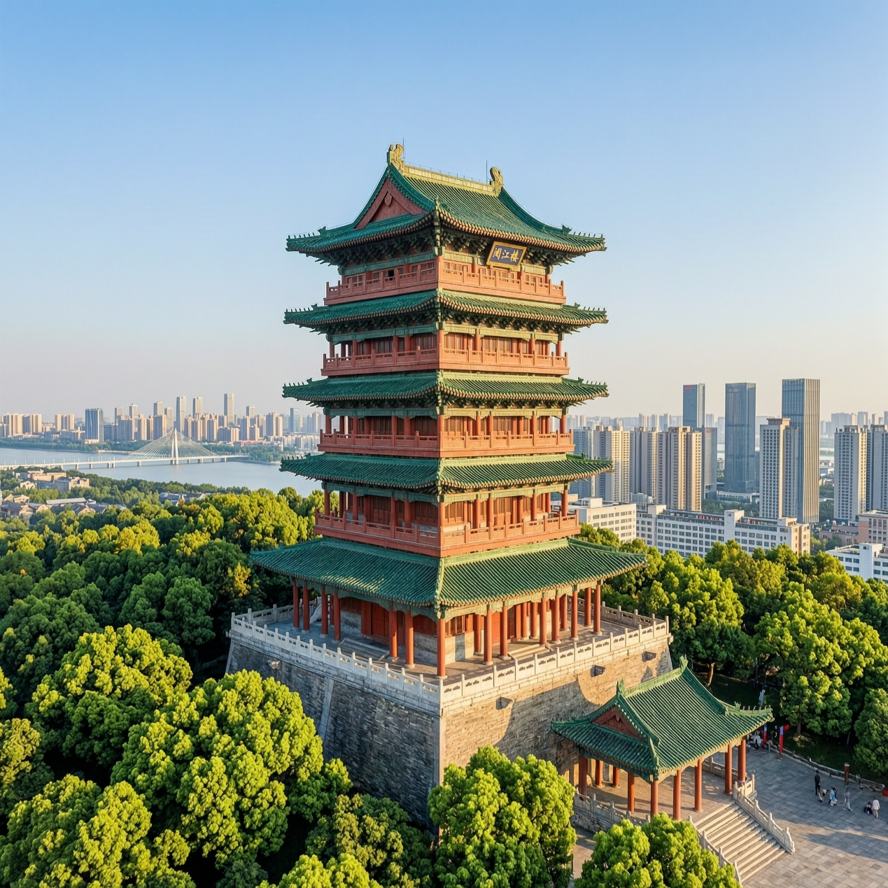 阅江楼：六百年的纸上楼阁，终在风中醒来