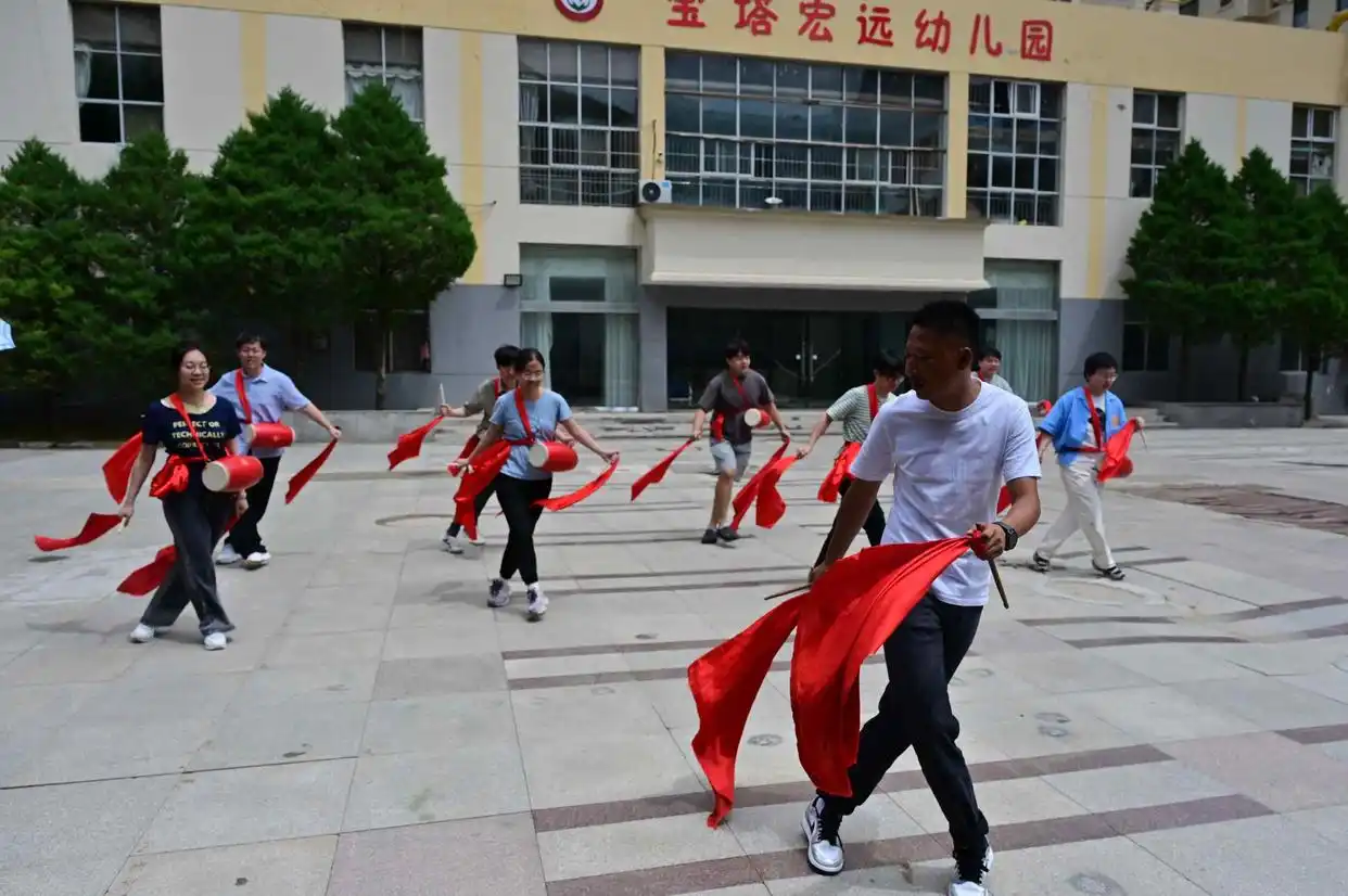 [全站置顶]一纸一鼓一盏灯：清华学子记录三位非遗传承人的坚守与新生